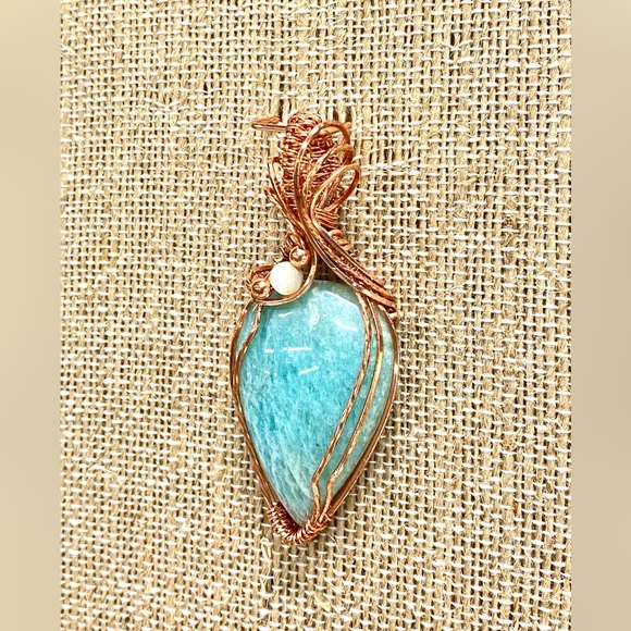 HANDMADE Amazonite & Mother of Pearl Hand Wrapped Pure Copper Statement Pendant - Picture 2 of 10